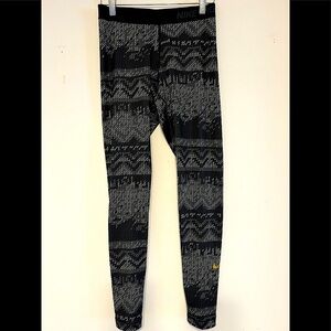Nike Pro Dri-fit black patterned leggings